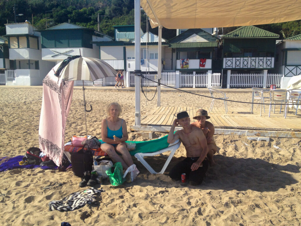 Am Strand vor Barcelona
